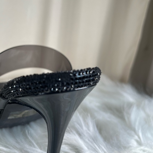 Steve Madden Black Strappy Heels - Picture 3 of 12